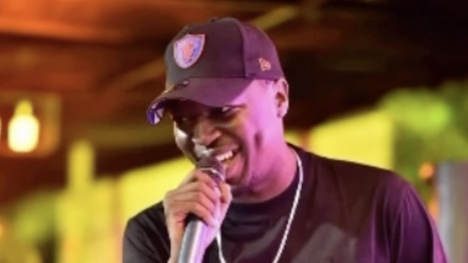 Manager Apple Accused